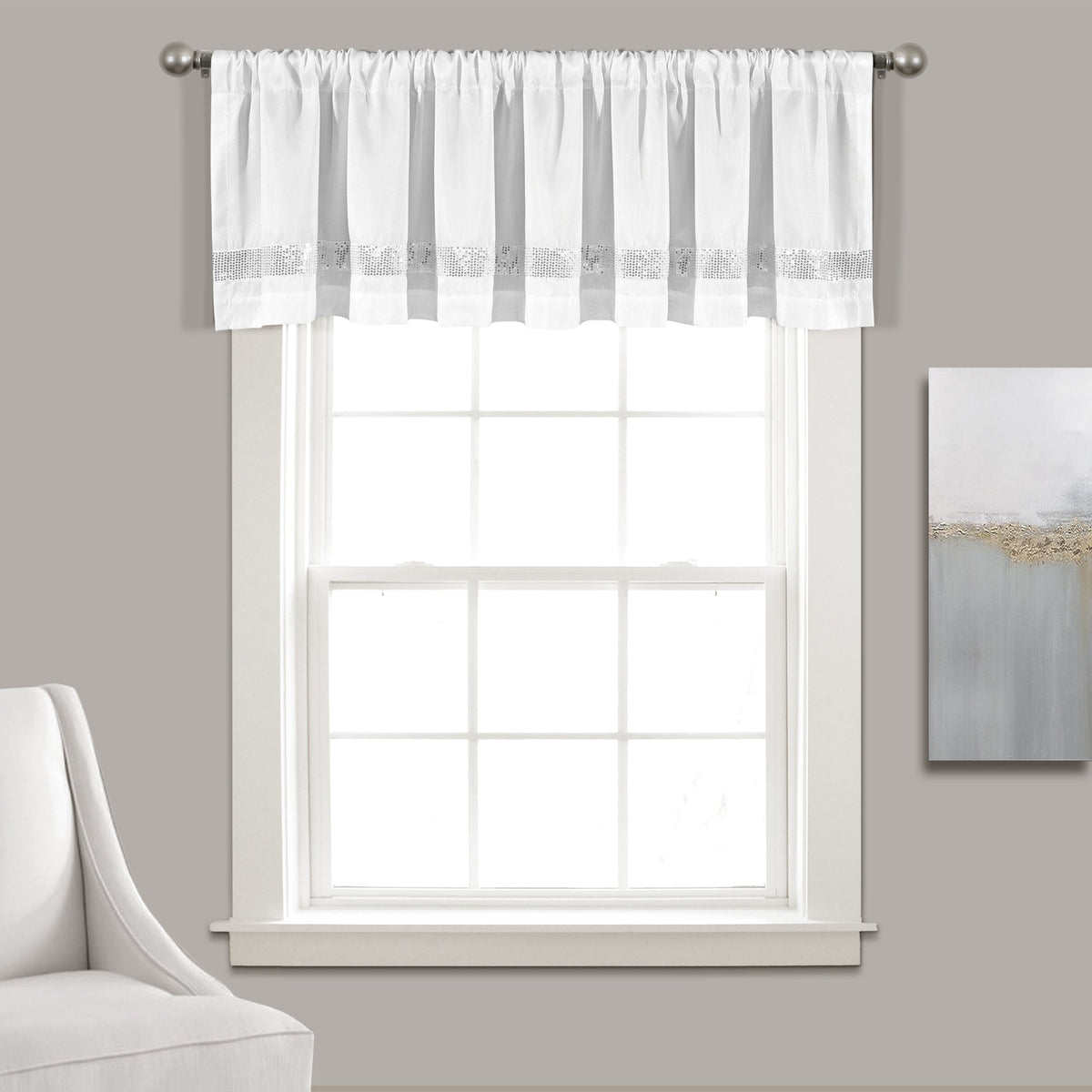 Window Treatments: Bathroom