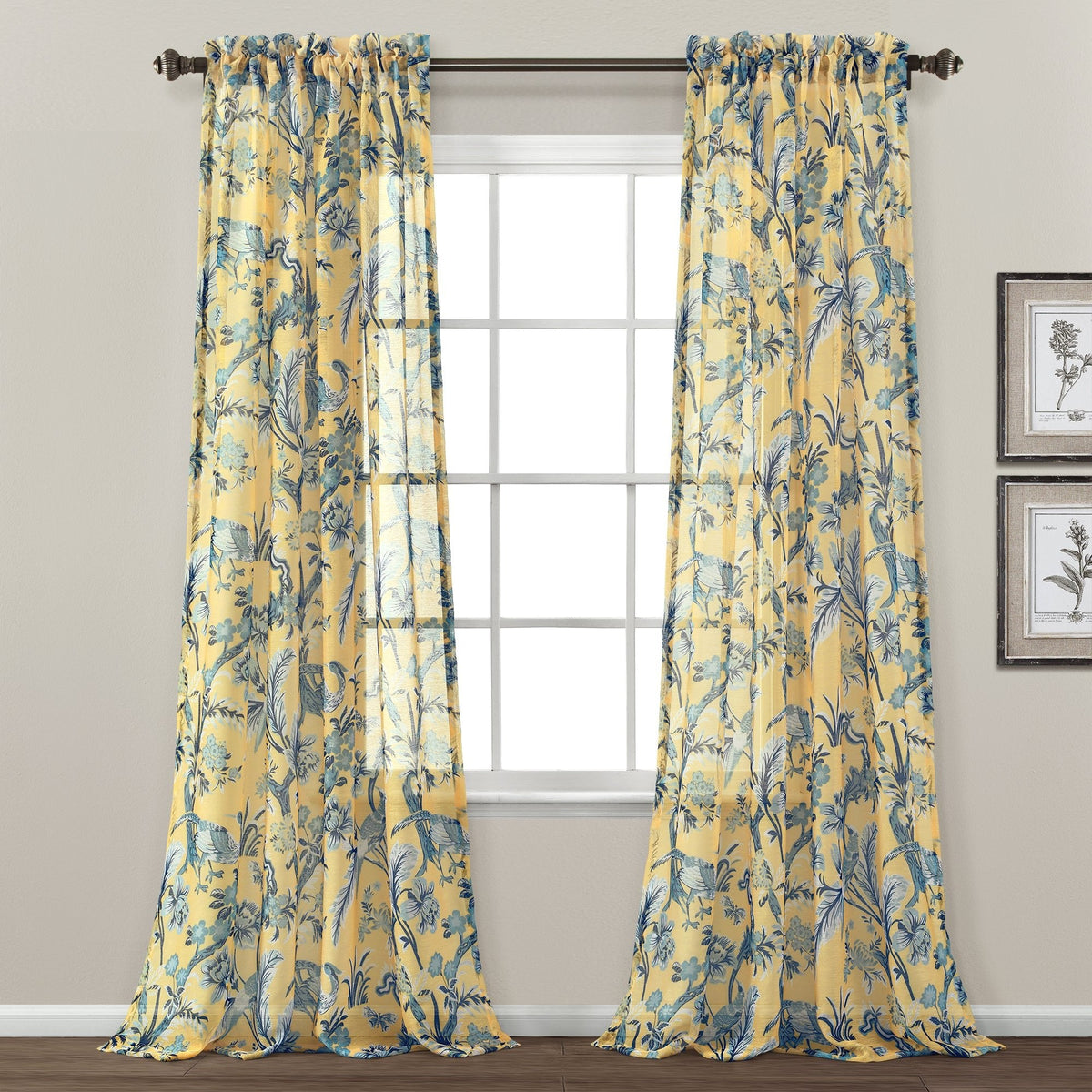 Sheer & Semi-Sheer Curtains