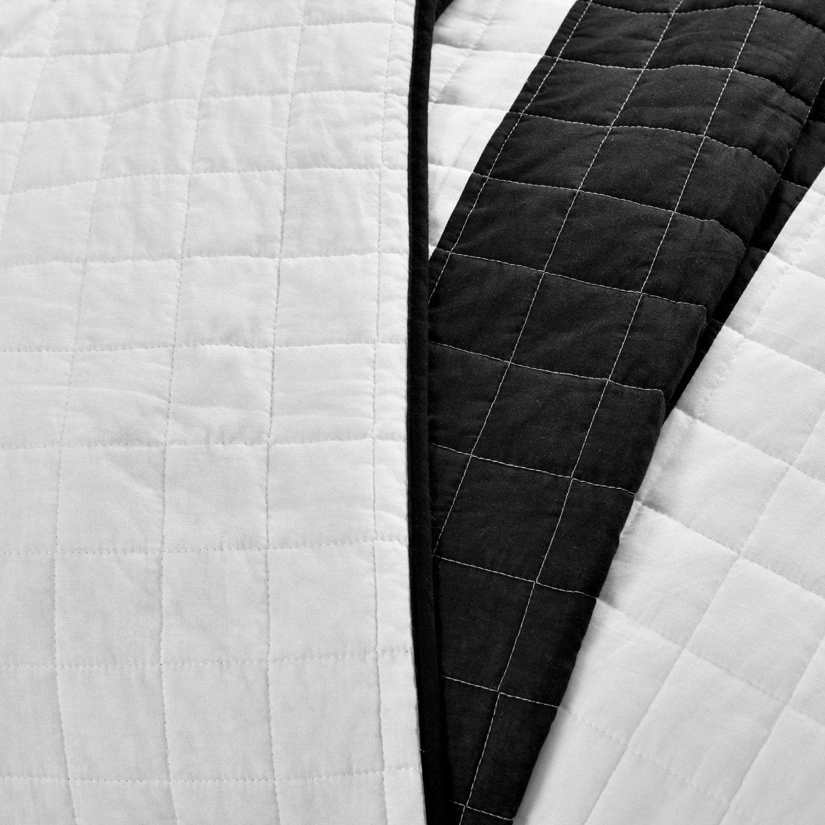 Black_White