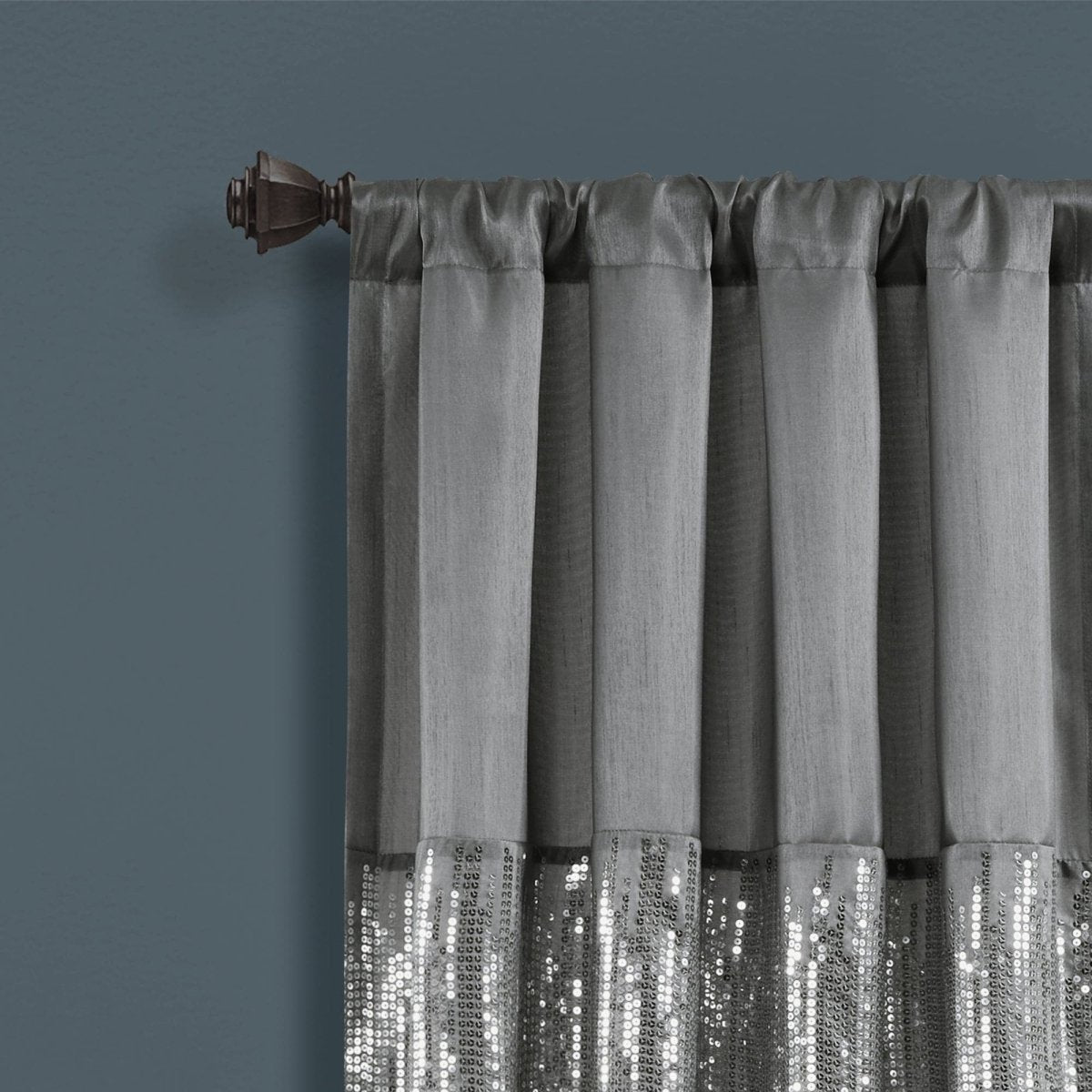 Gray_White