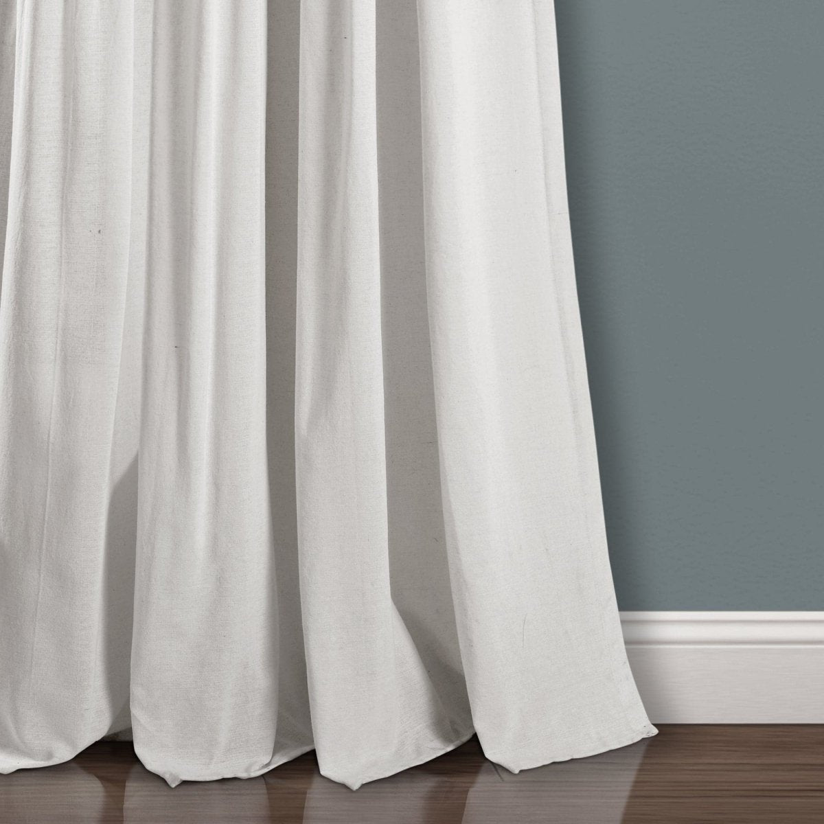 Gray_Off-White