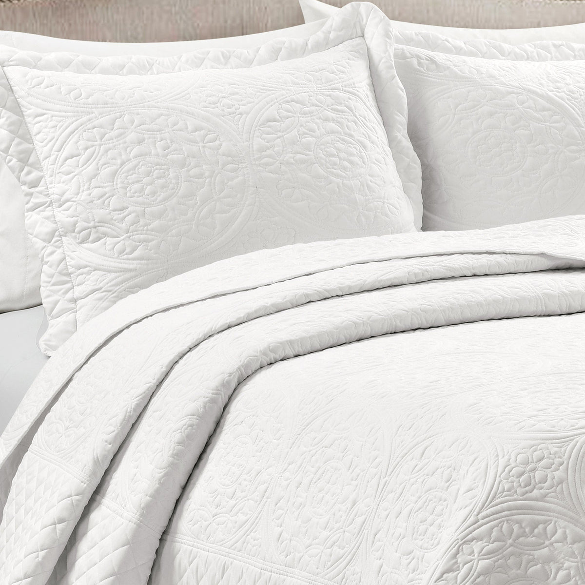 White | Queen