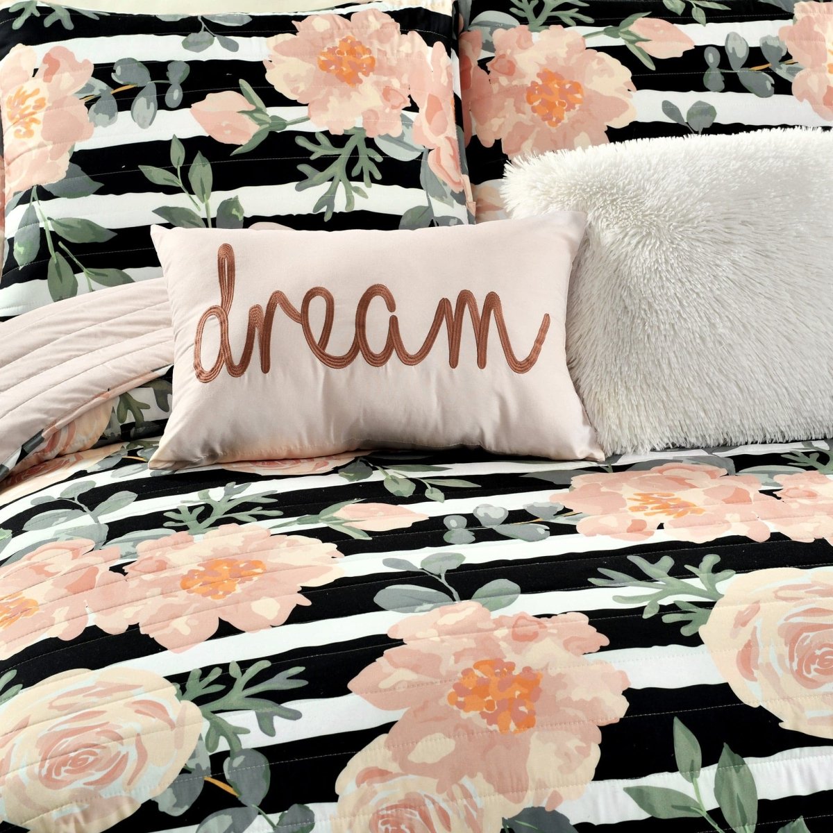 Black_Dusty Rose