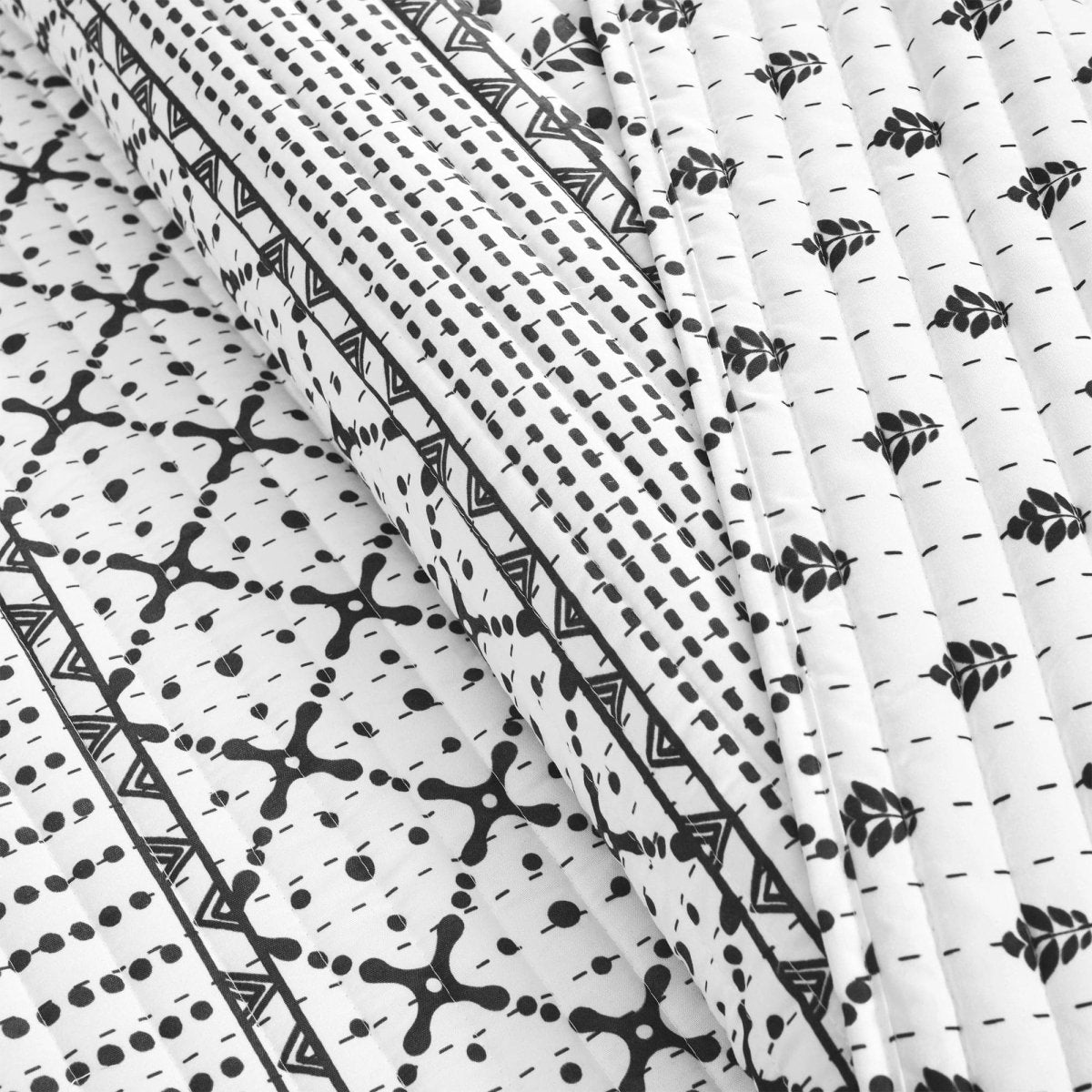 Black_White 
