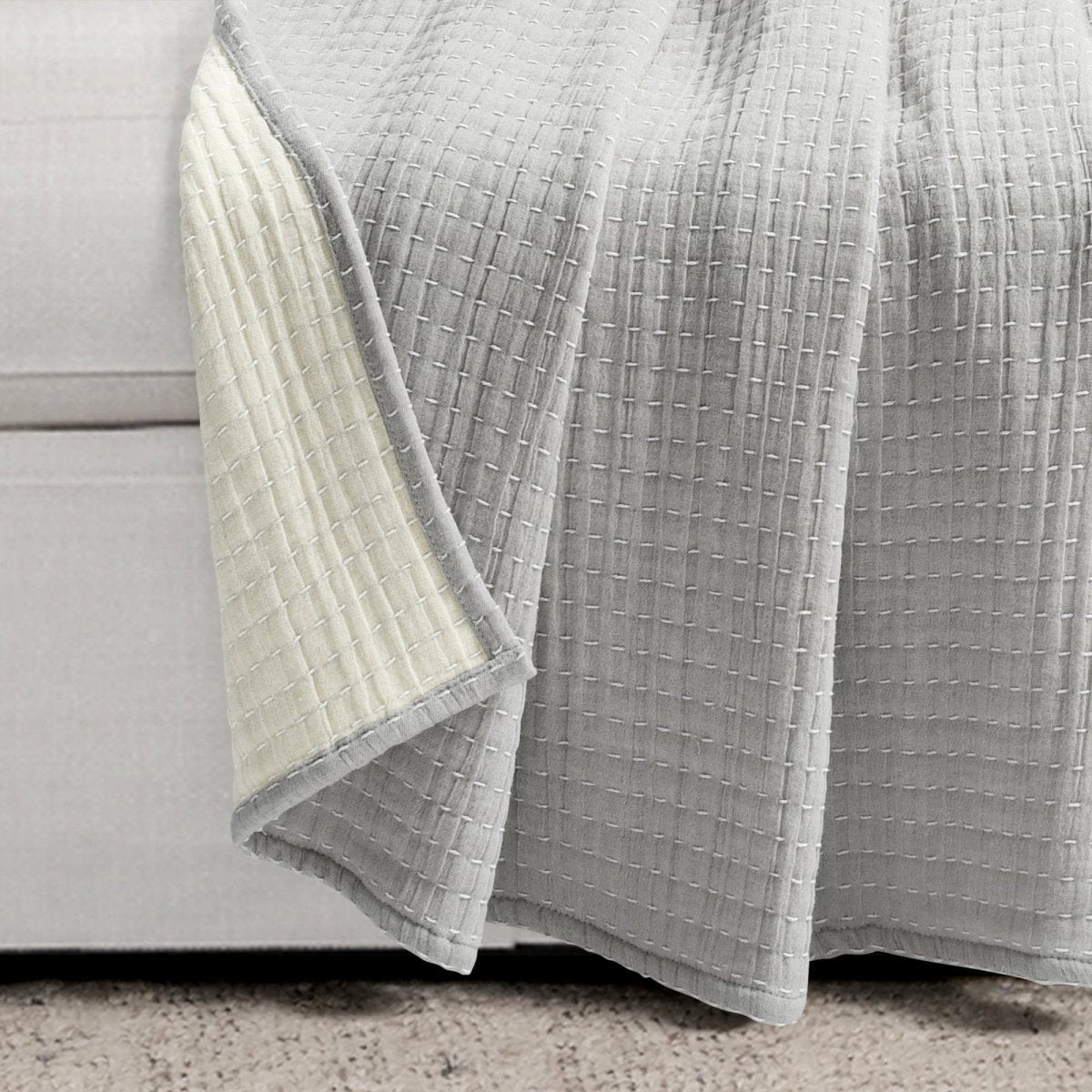 Light Gray_Off-White
