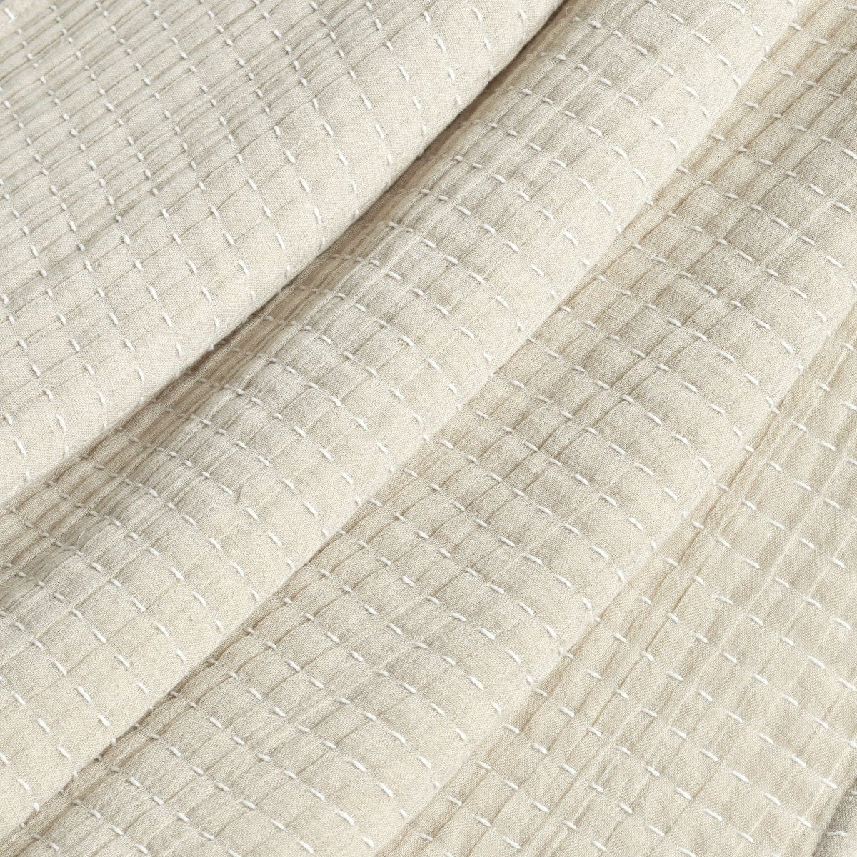Neutral_Off-White