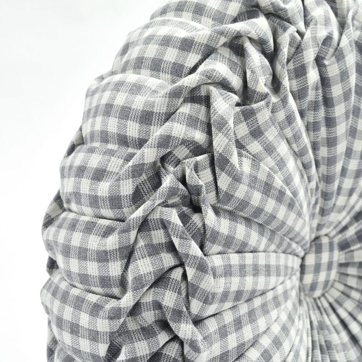 Gray_Off-White