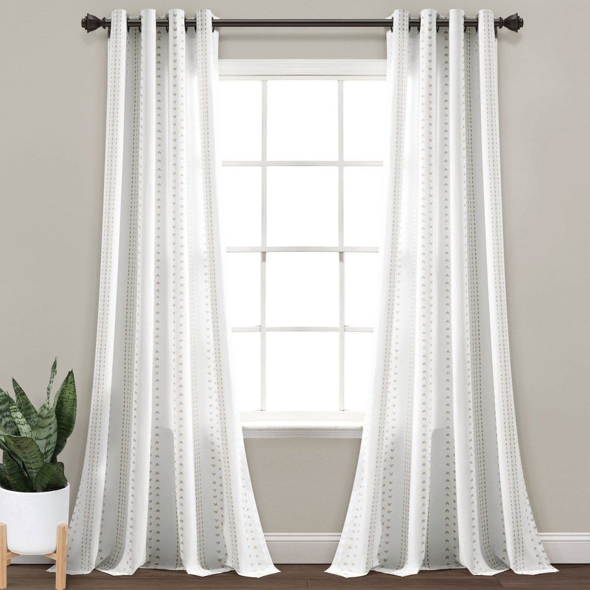 Taupe_White