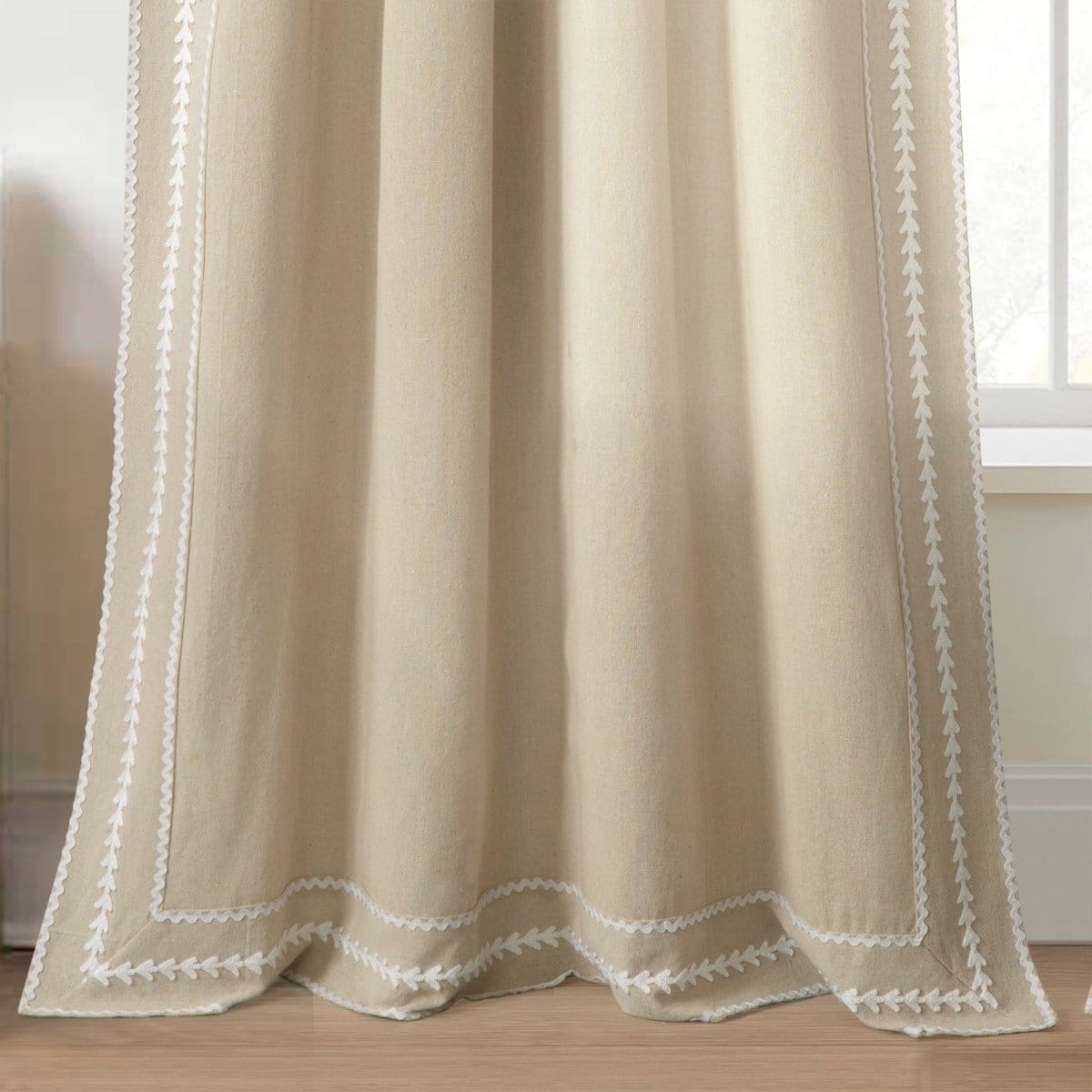 Dark Linen_White