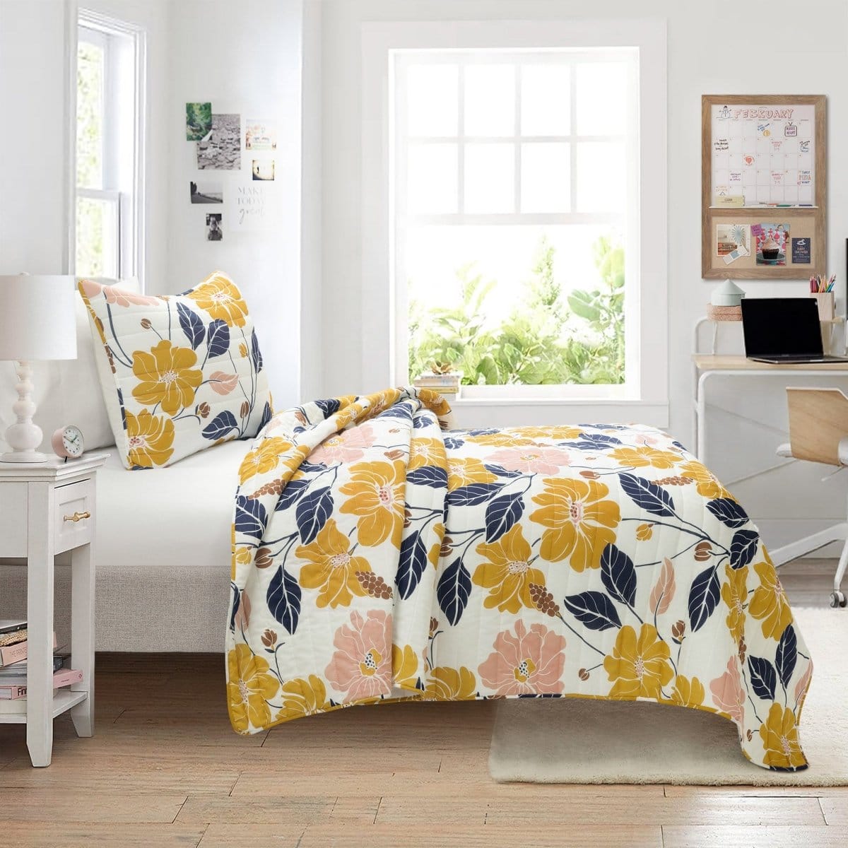 Yellow_Navy