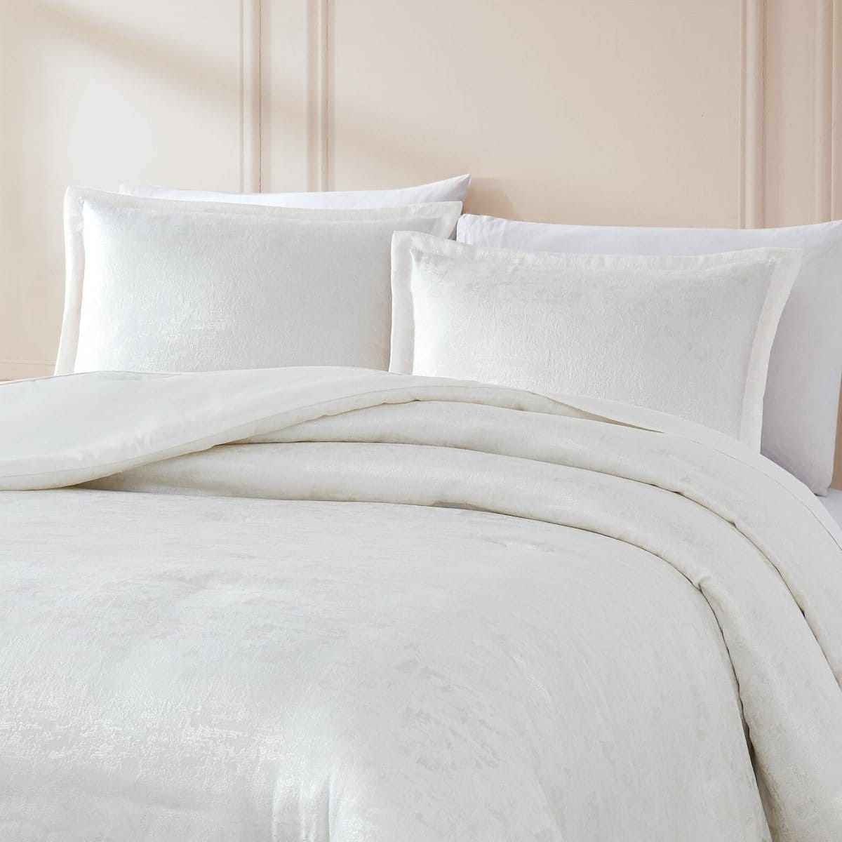 White | Queen