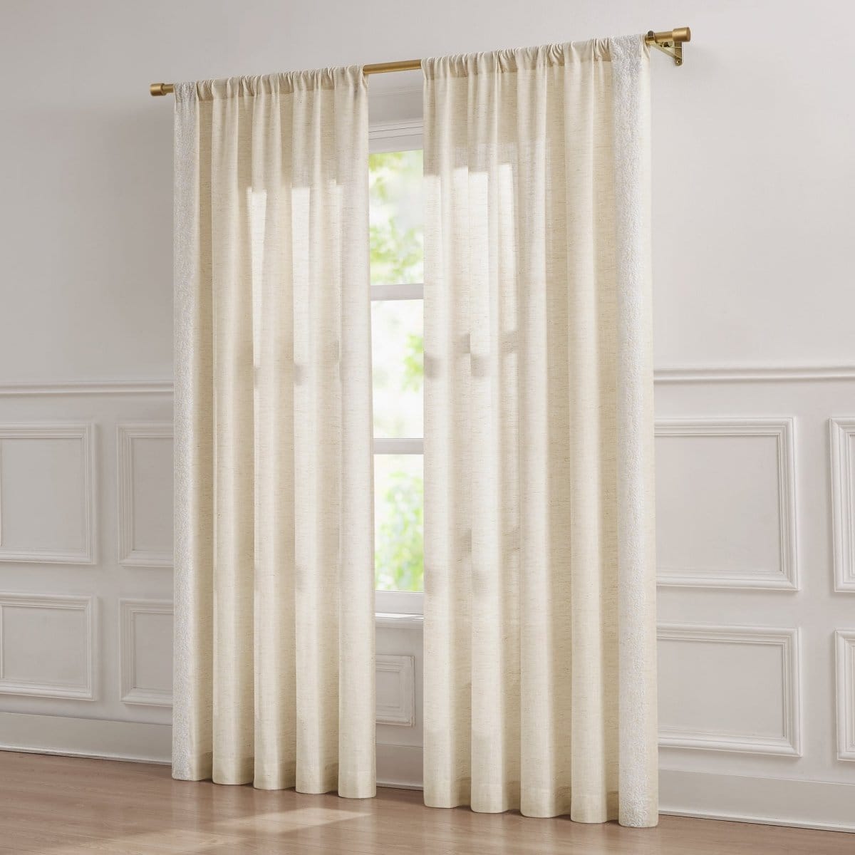 Neutral | 52"W x 84"L