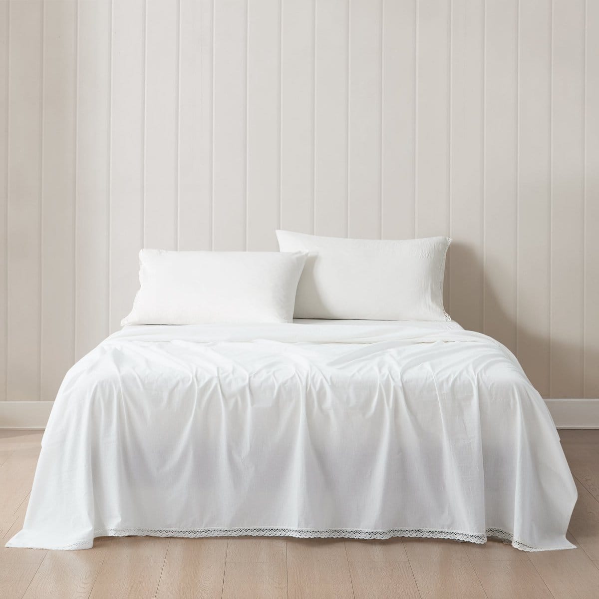 White | Queen