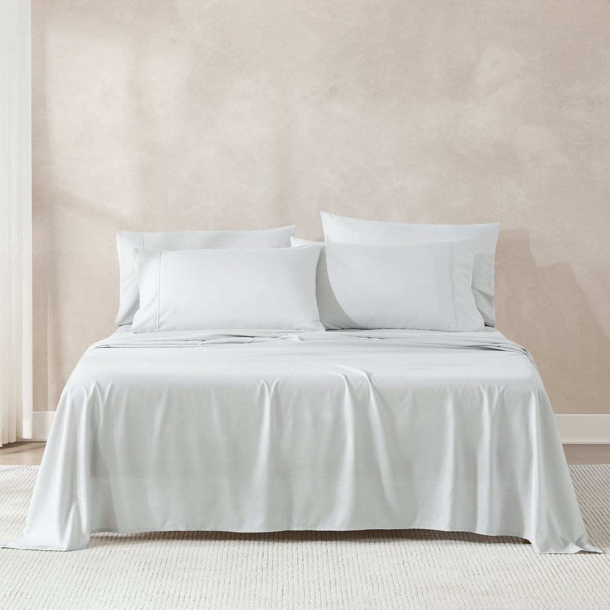 Light Gray | Full
