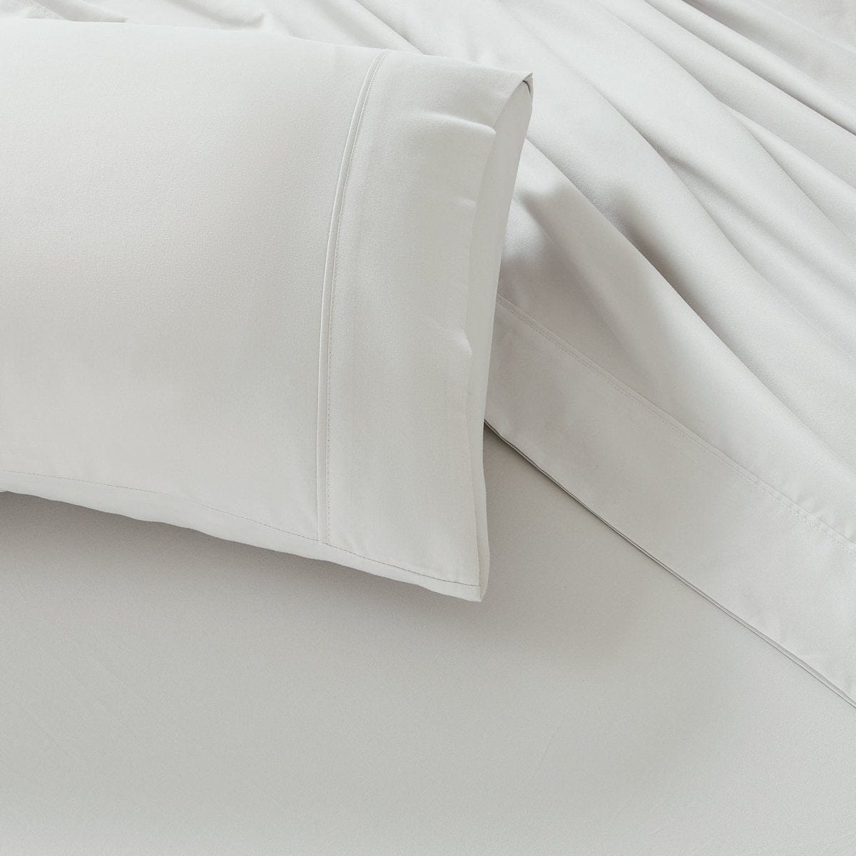 Light Gray | Queen