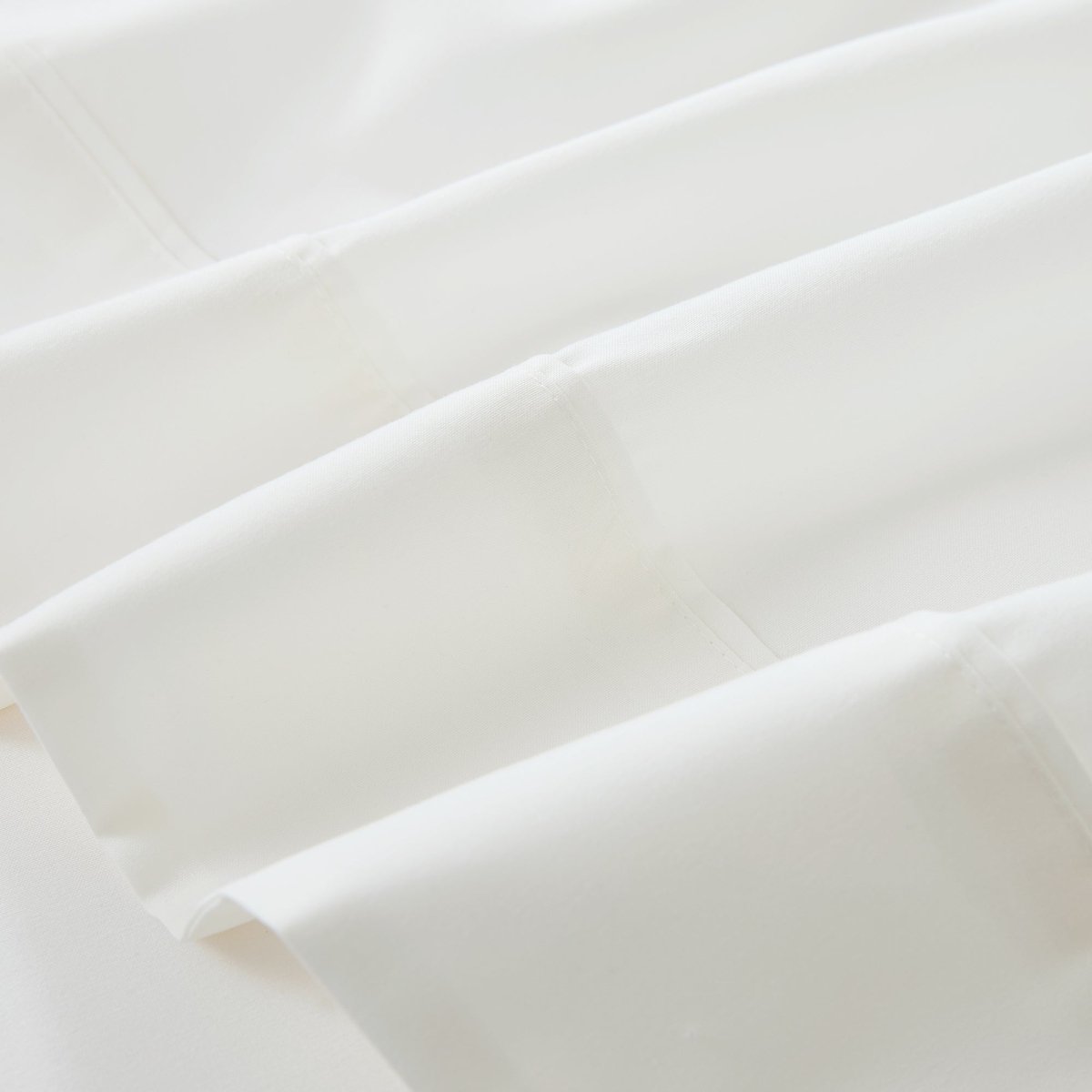 White | Twin-XL