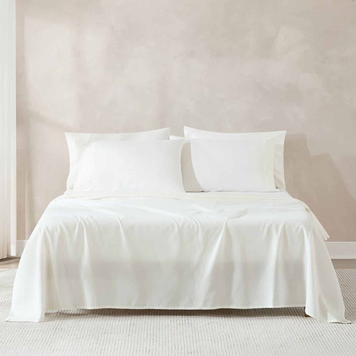 White | Queen
