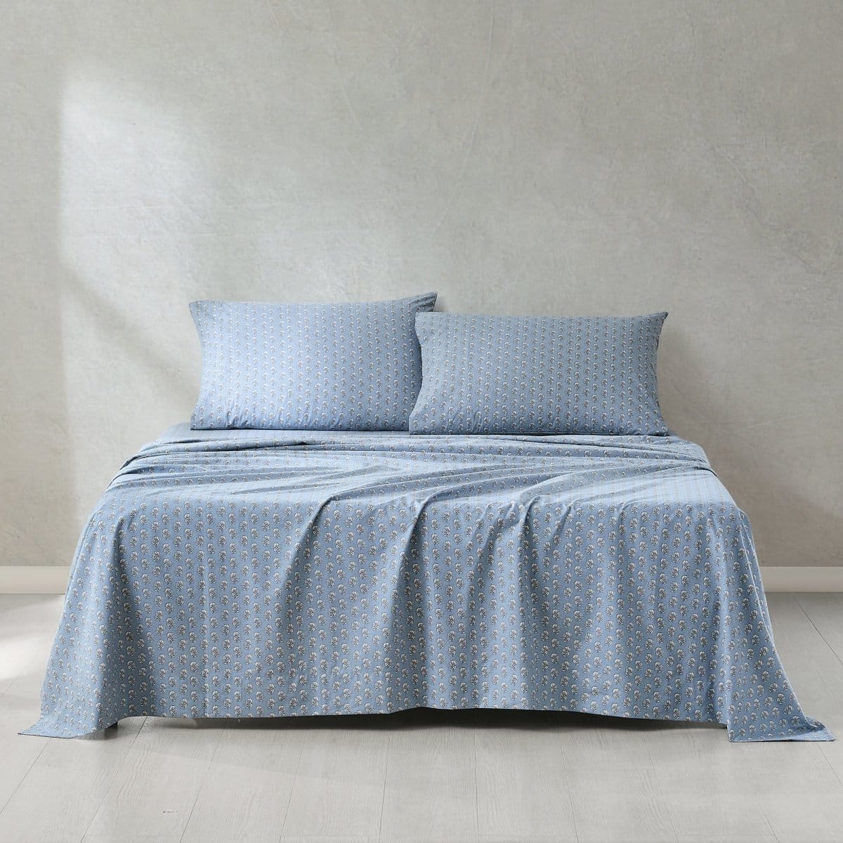 Blue | Full