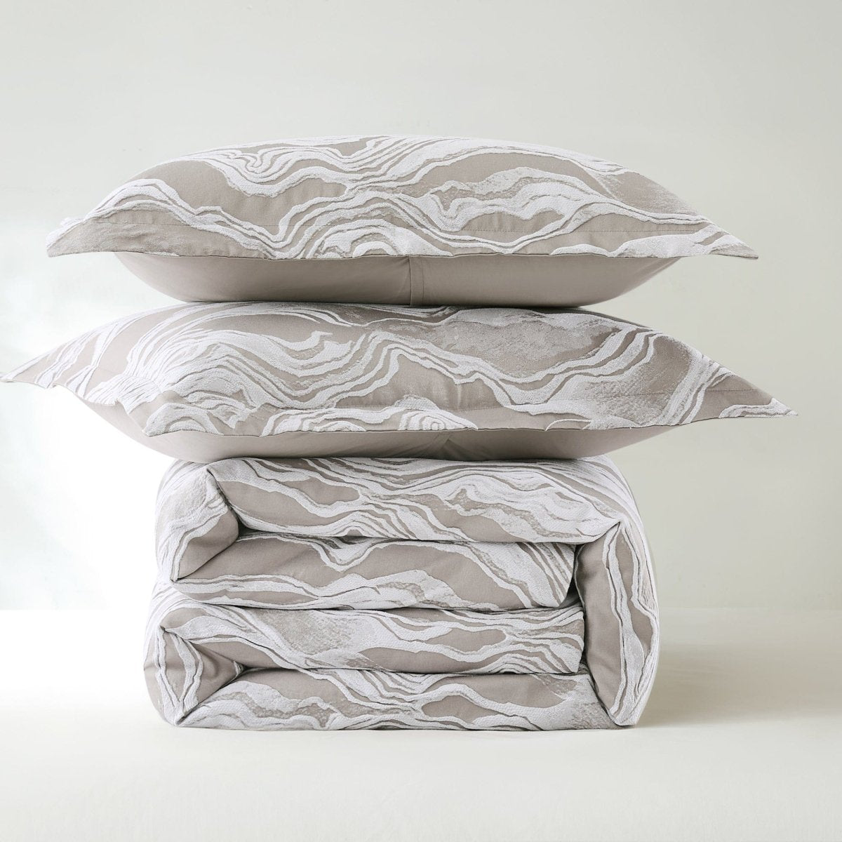 Gray/White | King
