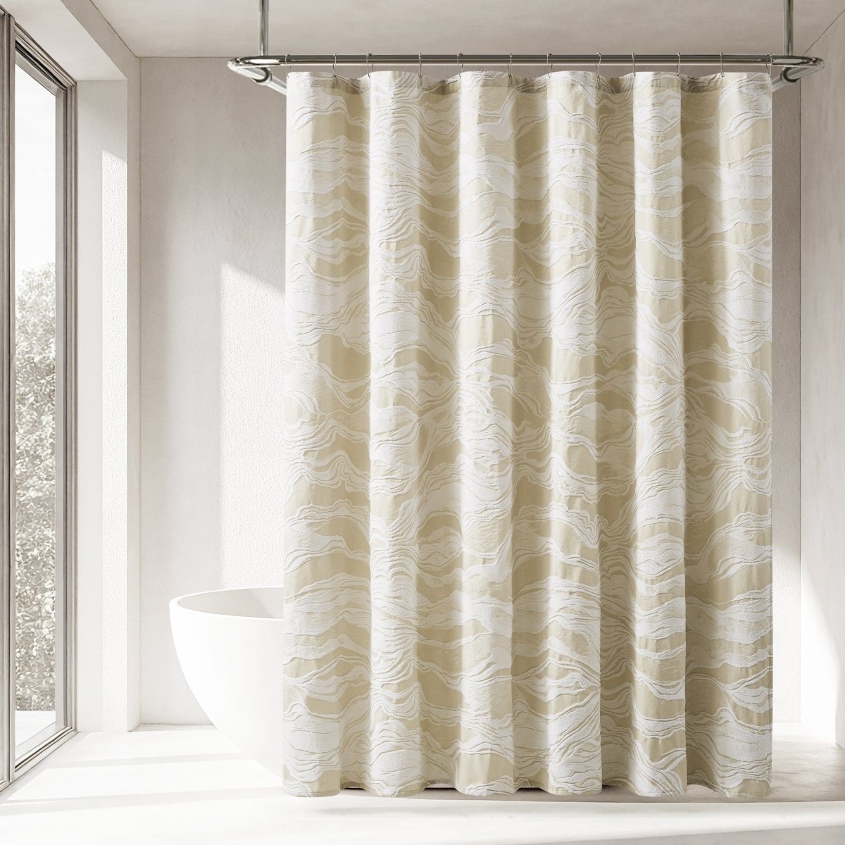 Cream/White | 72" x 72"