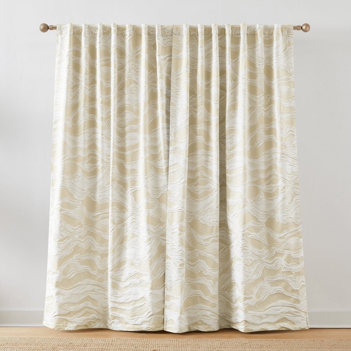 Cream/White | 52" W x 84" L