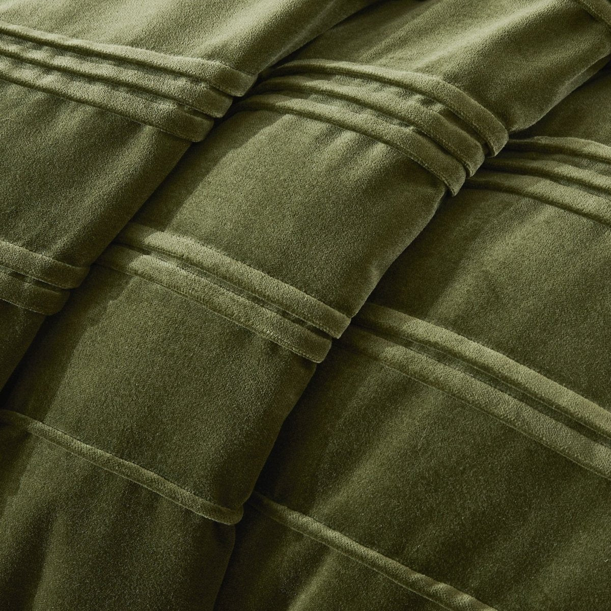 Green | Queen