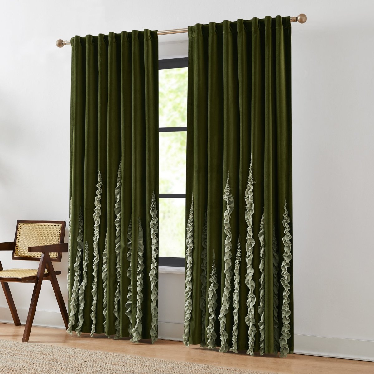 Green | 50" W x 84" L