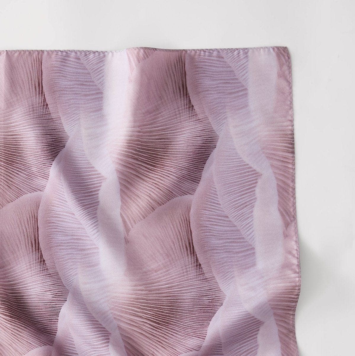 Pink/Purple | 26" x 26"