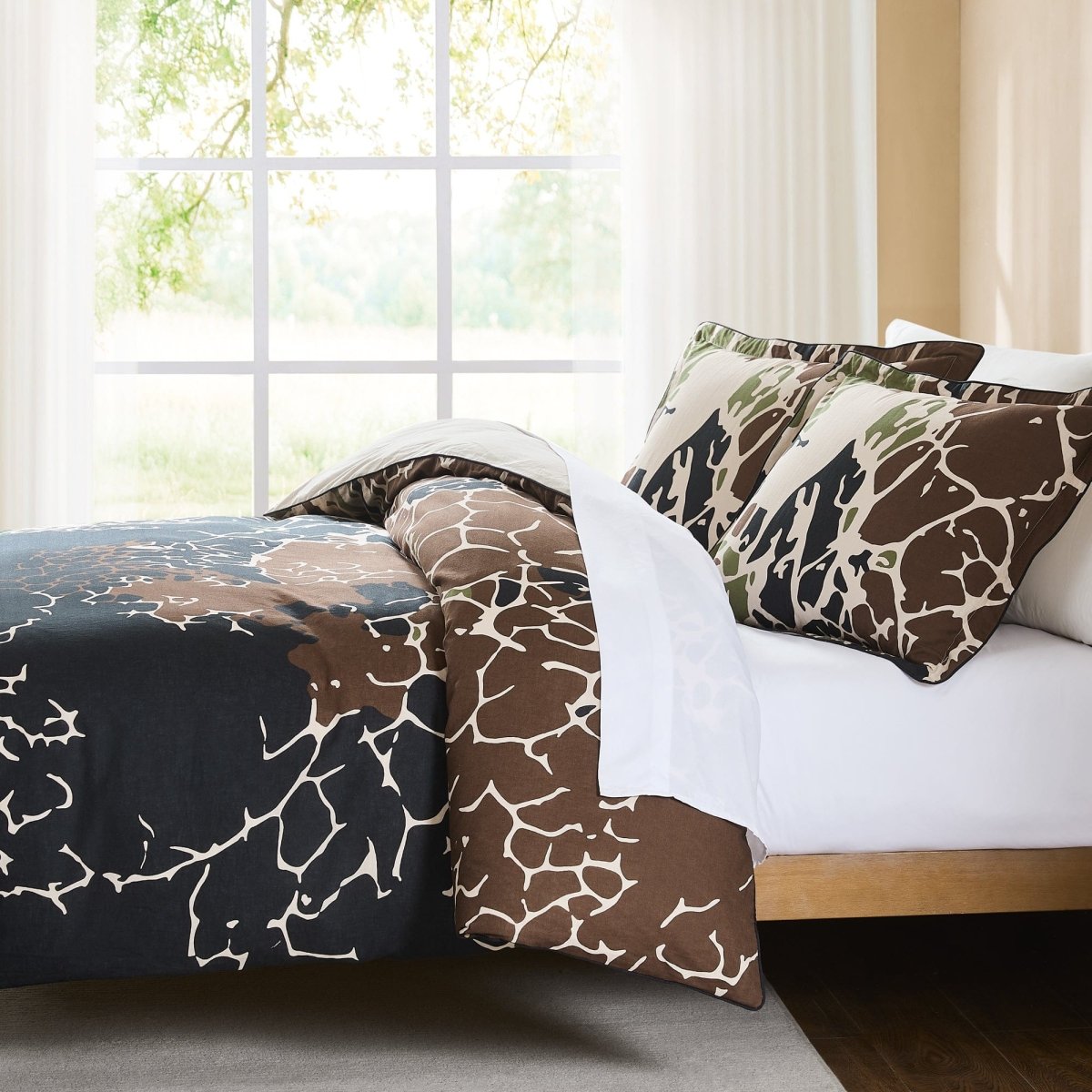 Brown/Neutral | King