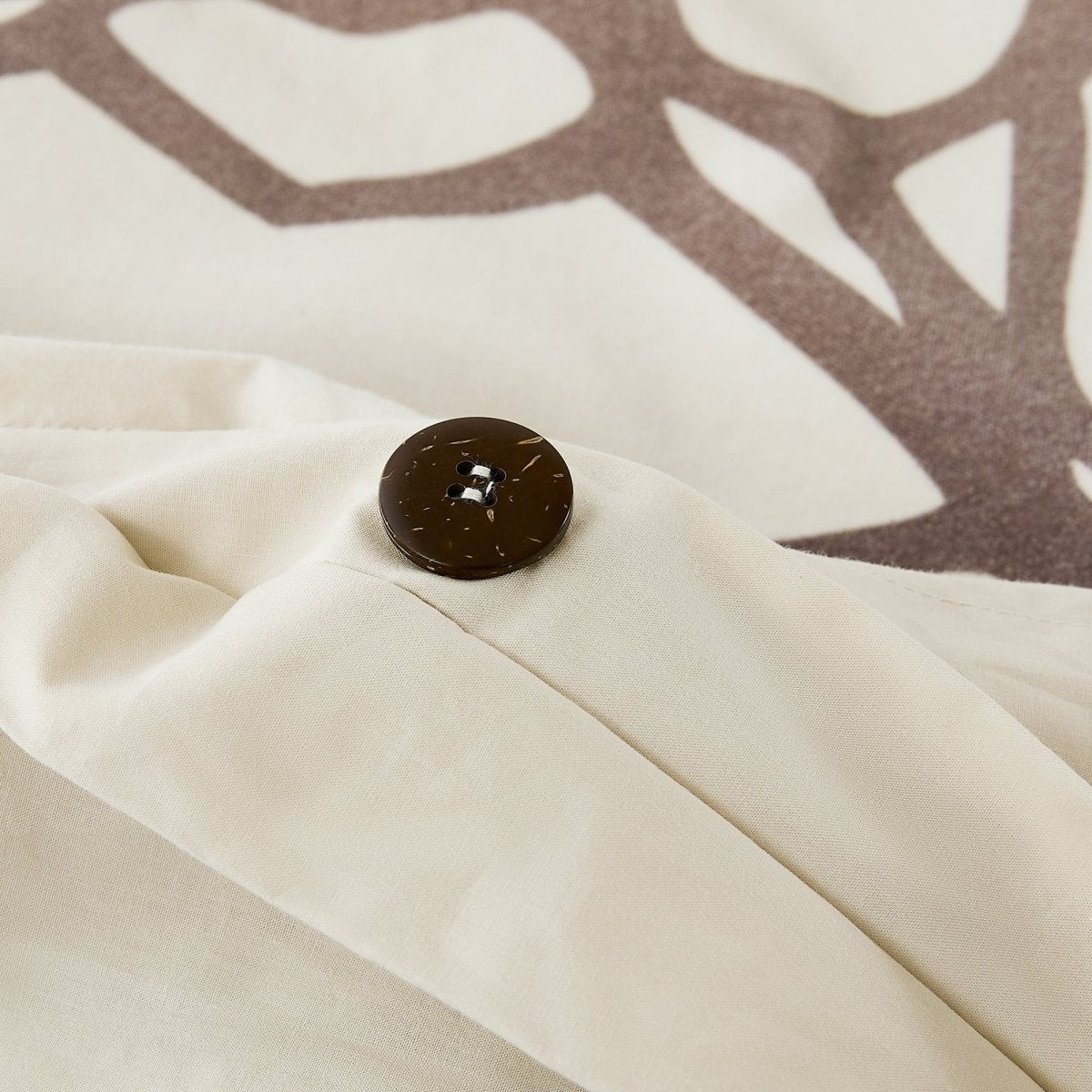 Ivory/Brown | King