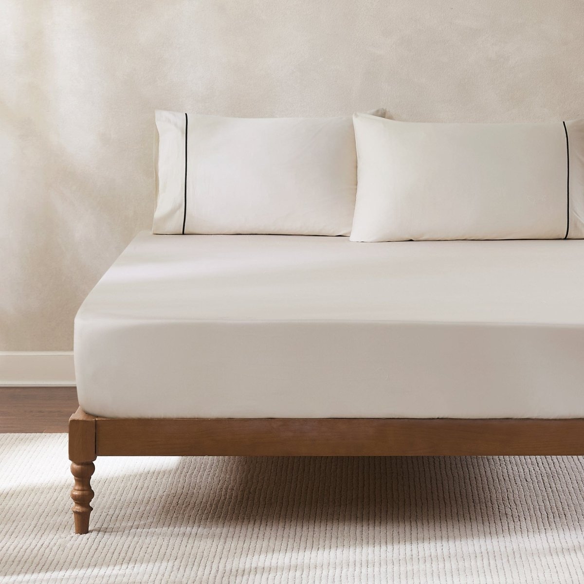 French Oak | Queen