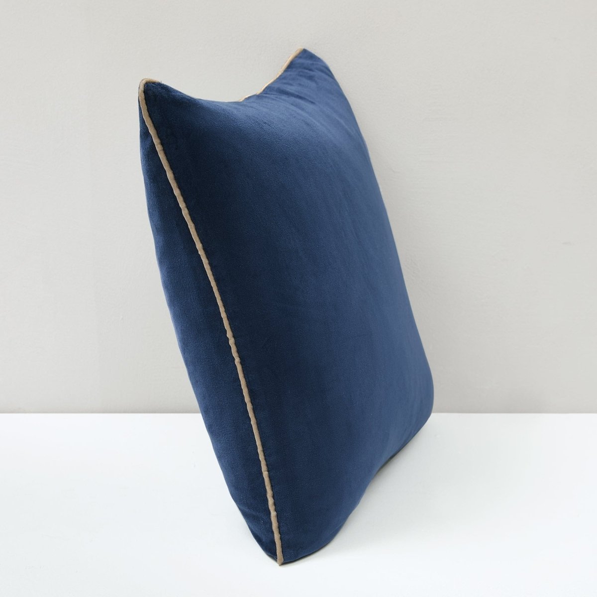 Navy | 20" W x 20" L