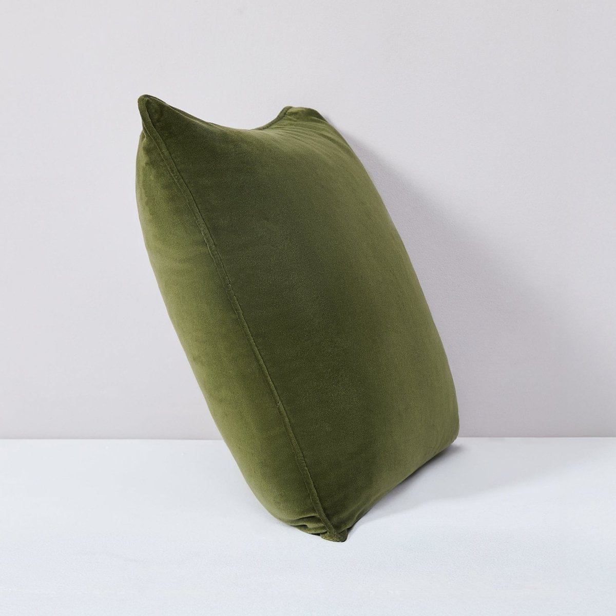 Green | 22" W x 22" L
