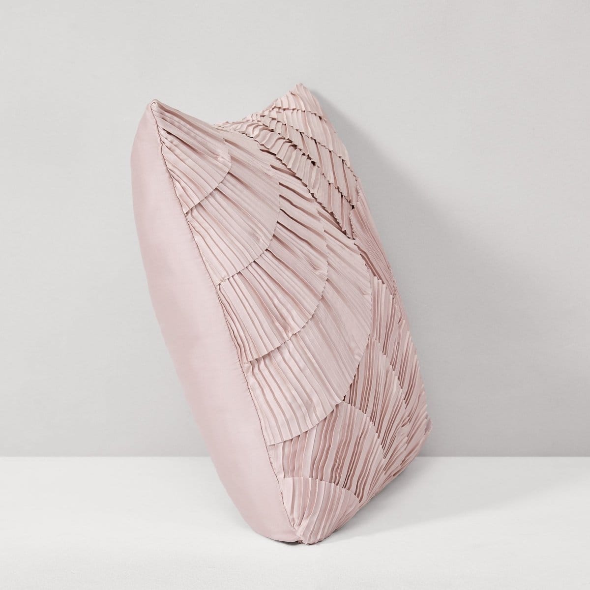 Dusty Pink | 20" x 20"