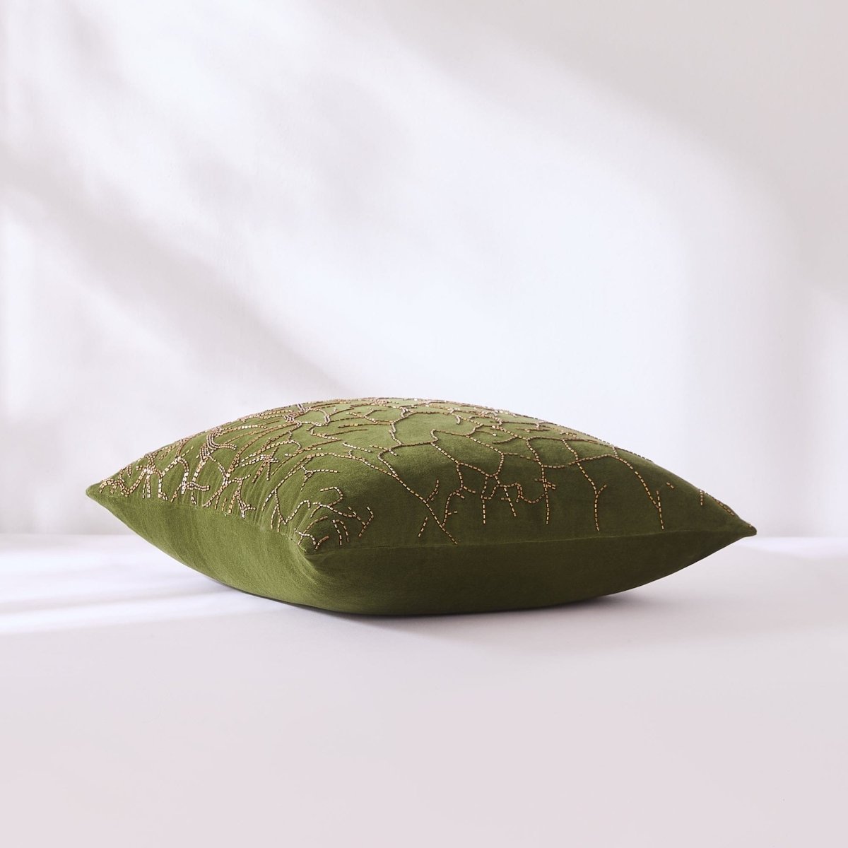 Green | 22" W x 22" L