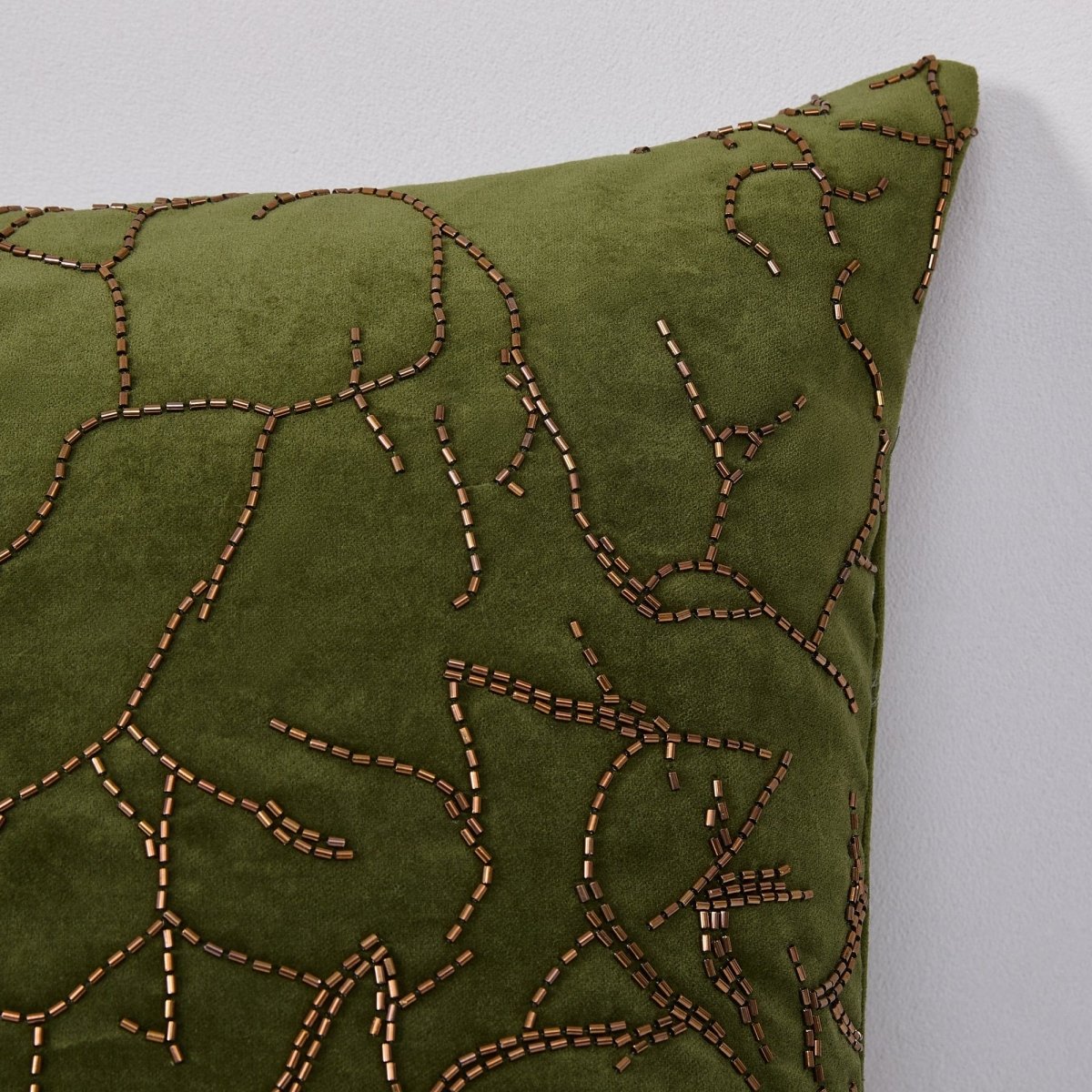 Green | 22" W x 22" L