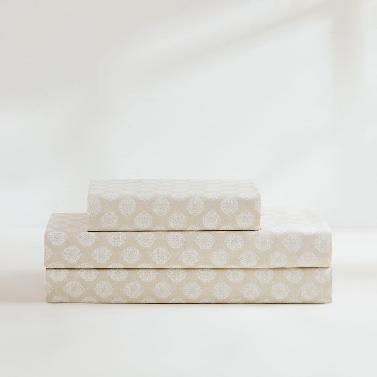 Neutral | Twin