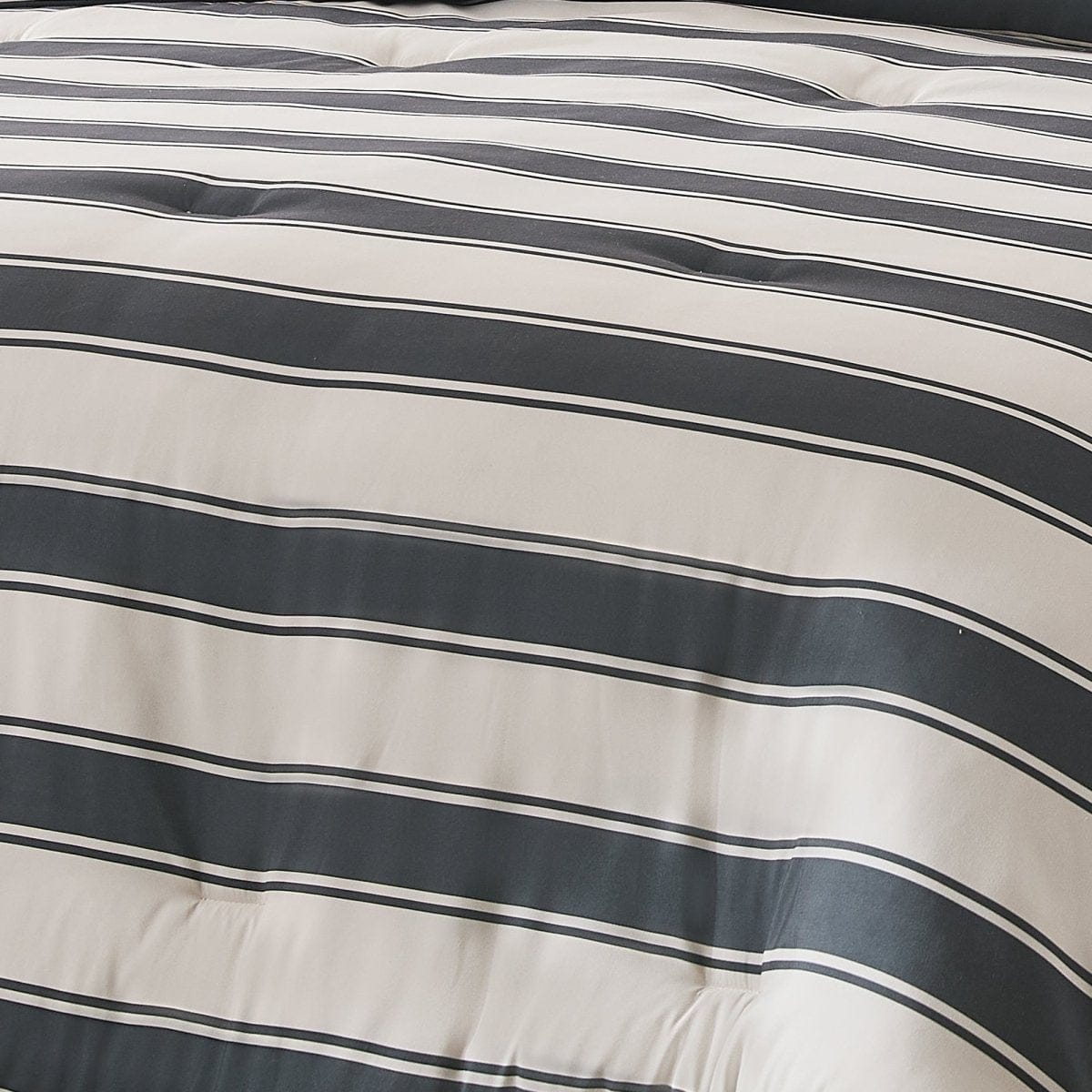 Neutral/Gray | Full/Queen