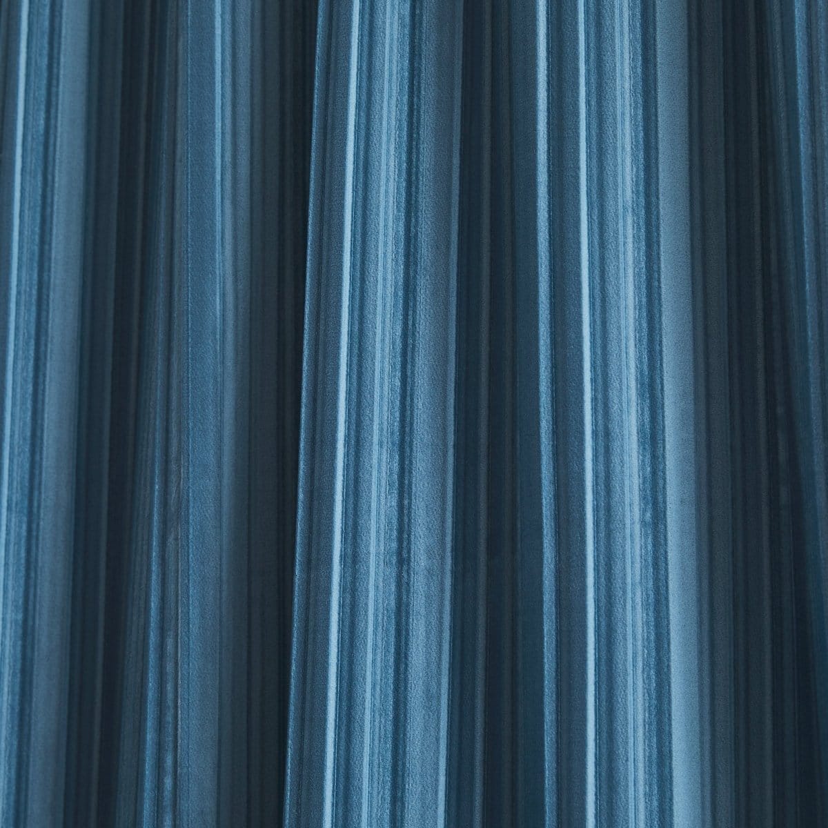 Blue | 38"W x 84"L