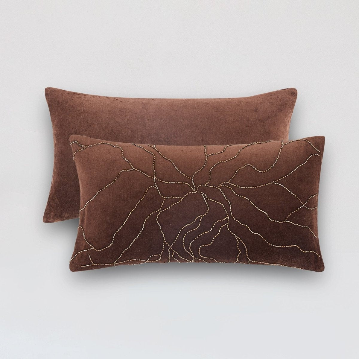 Brown | 12" H x 22" W