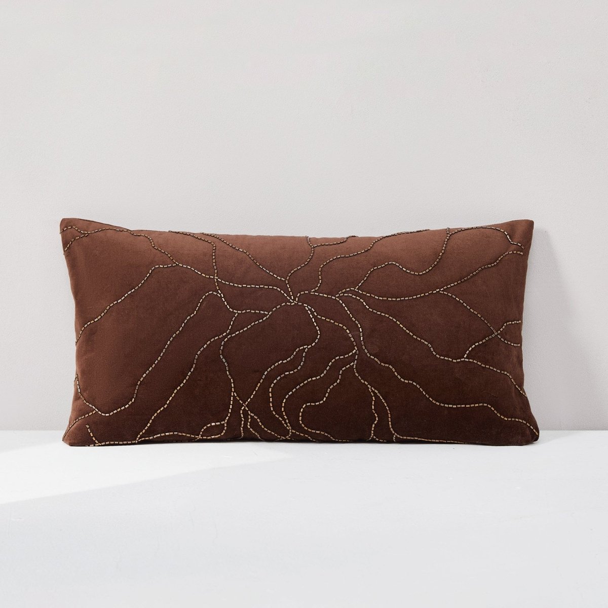 Brown | 12" H x 22" W