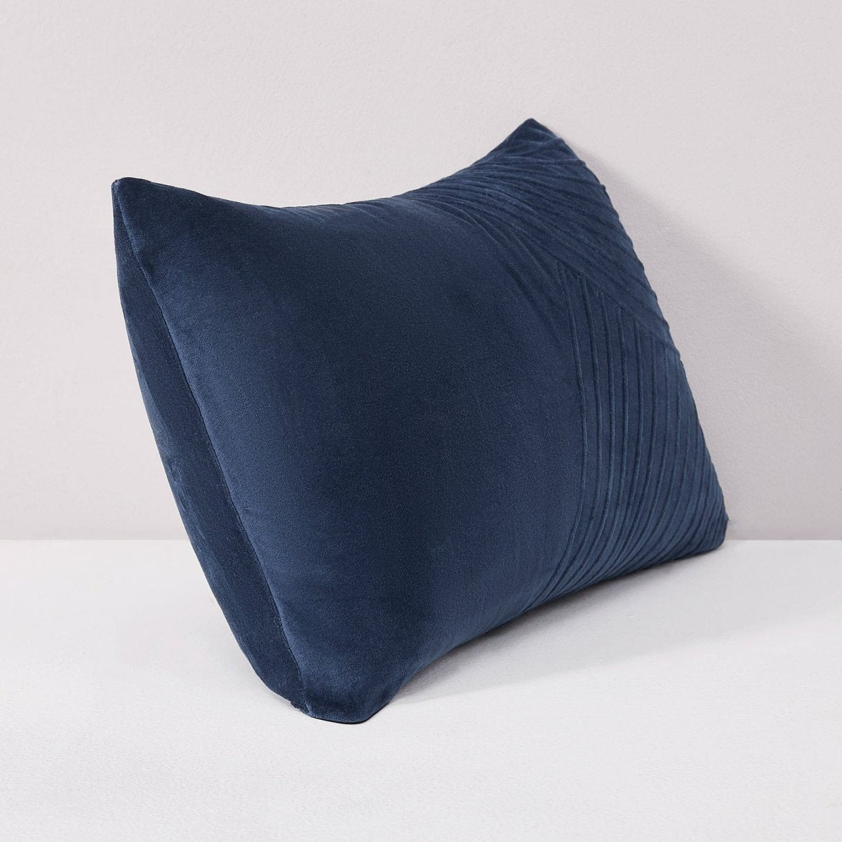 Navy | 22" W x 12" L