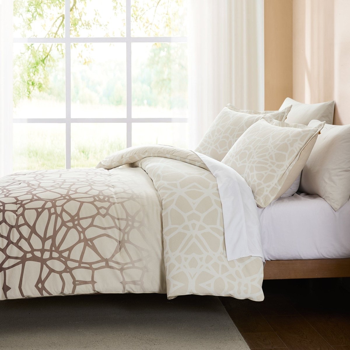 Ivory/Brown | Queen