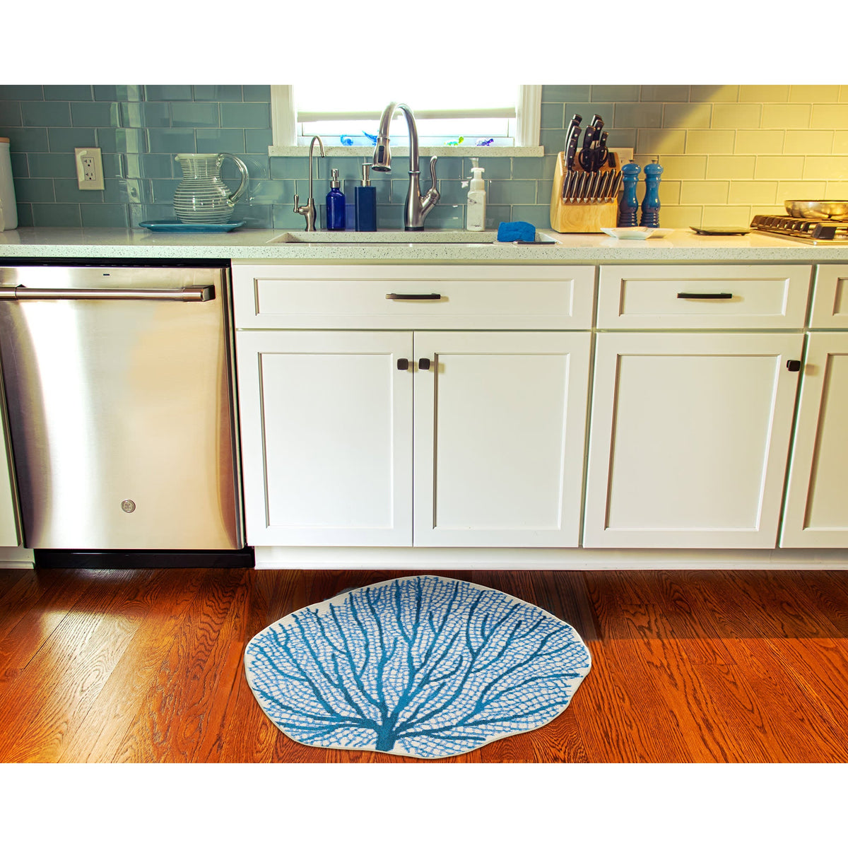Navy | 3'3" x 3'3"
