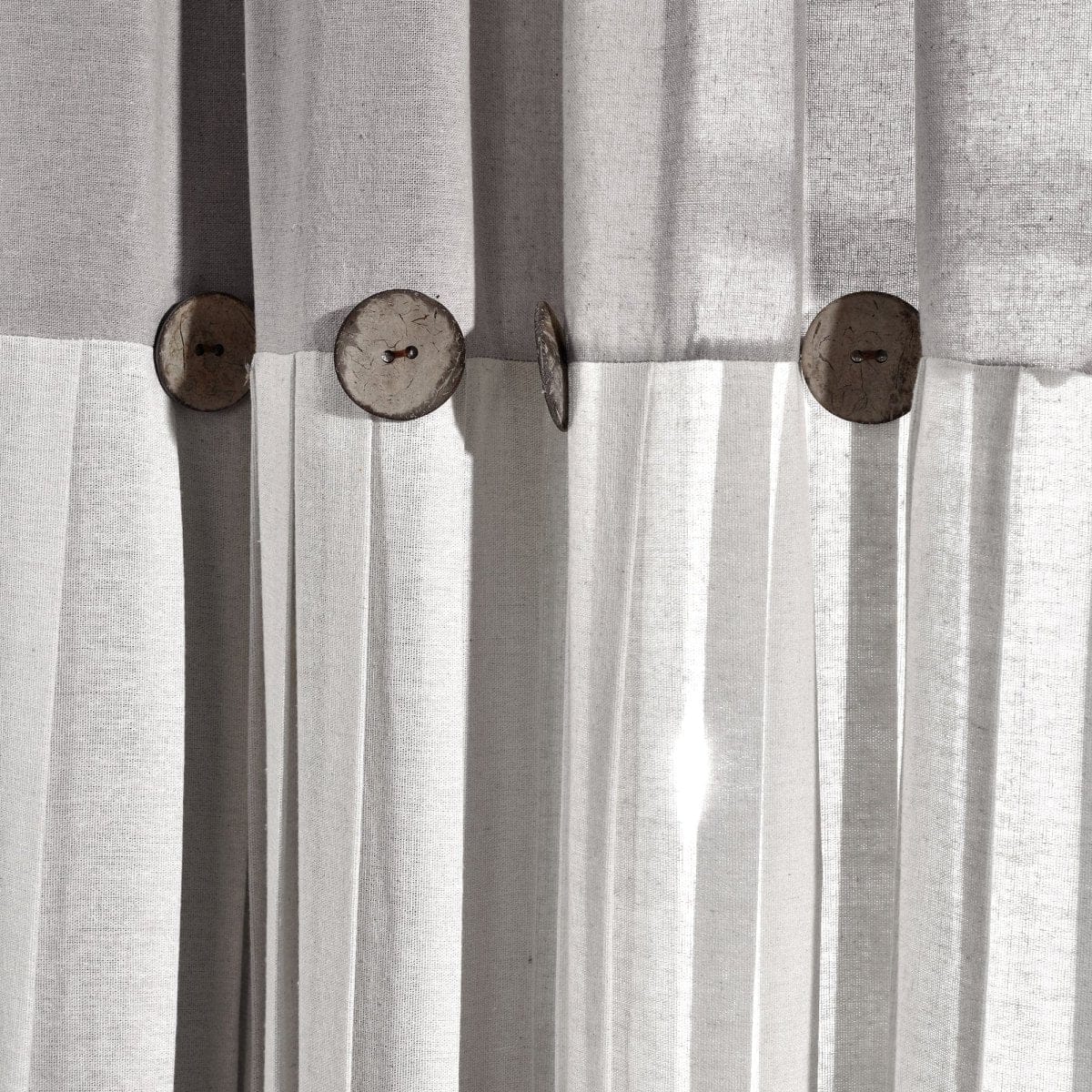 Gray_Off-White