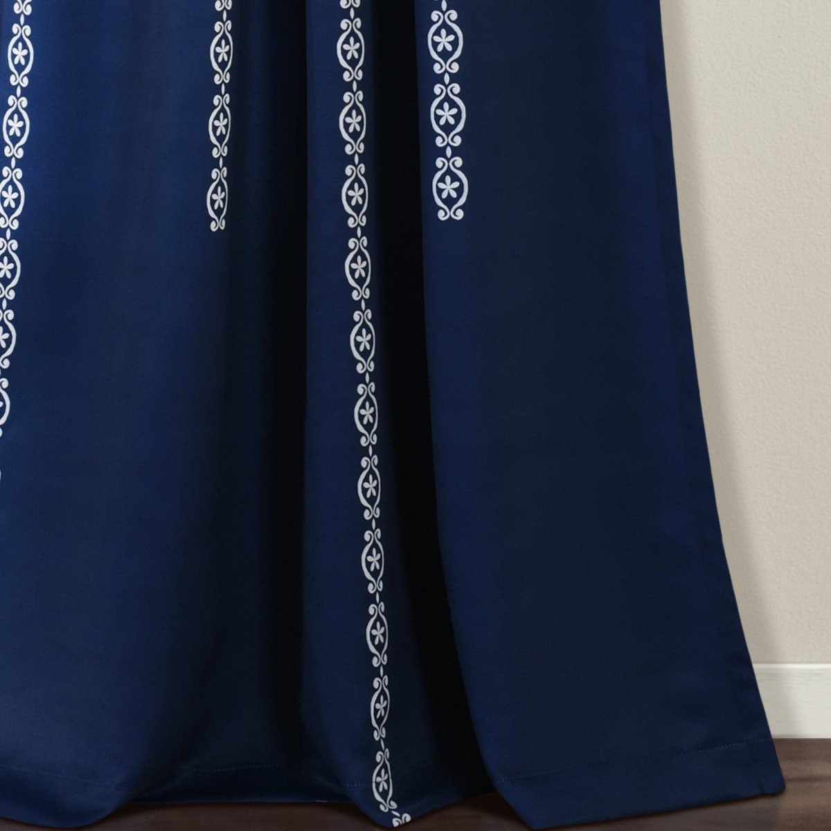 Navy_White