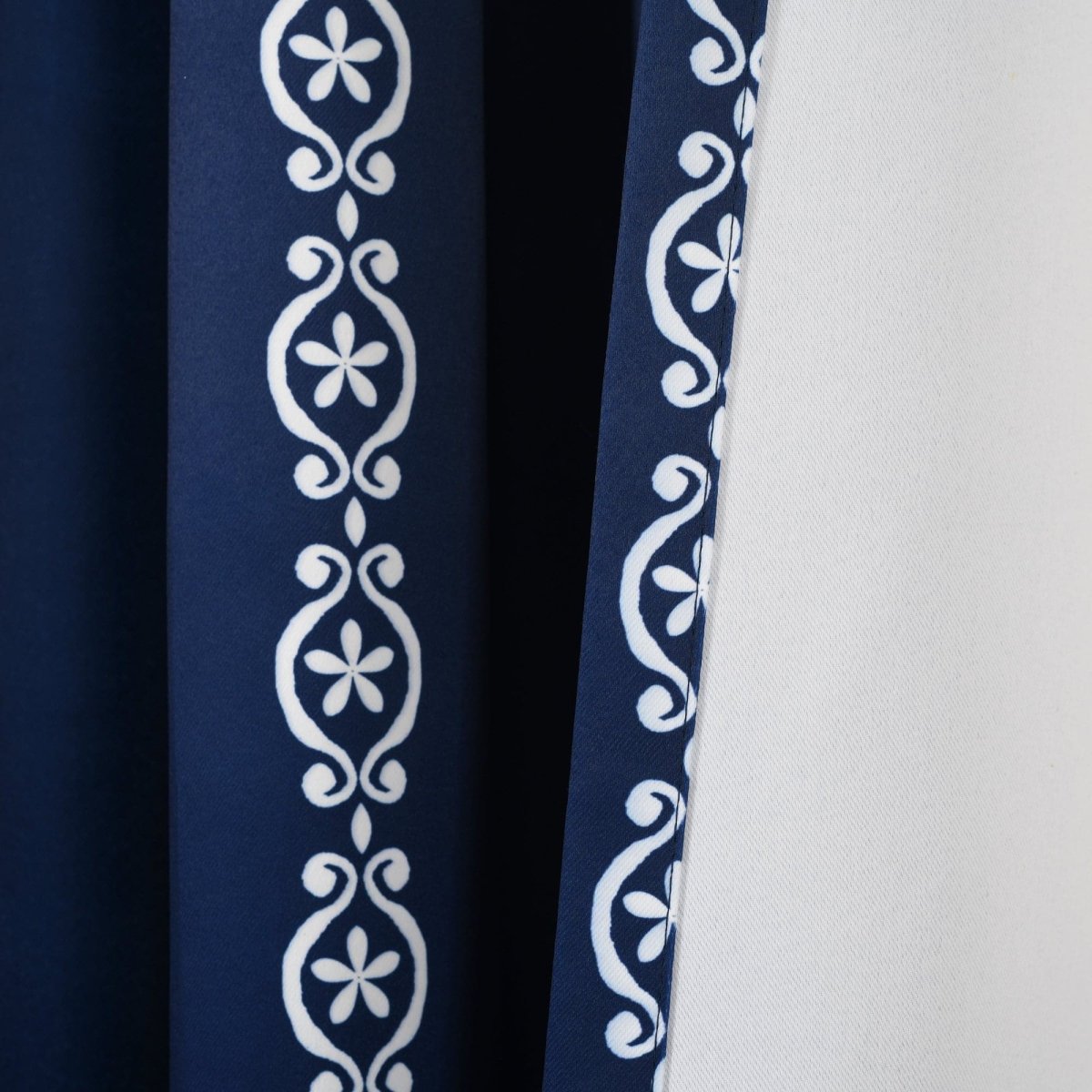 Navy_White