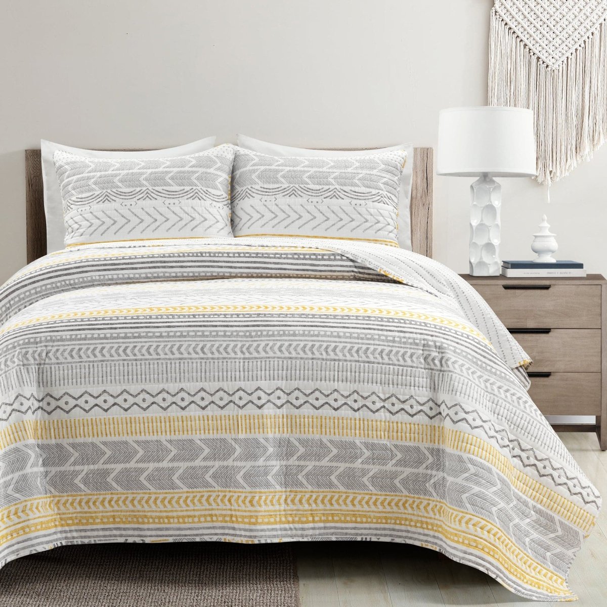 Yellow_Gray