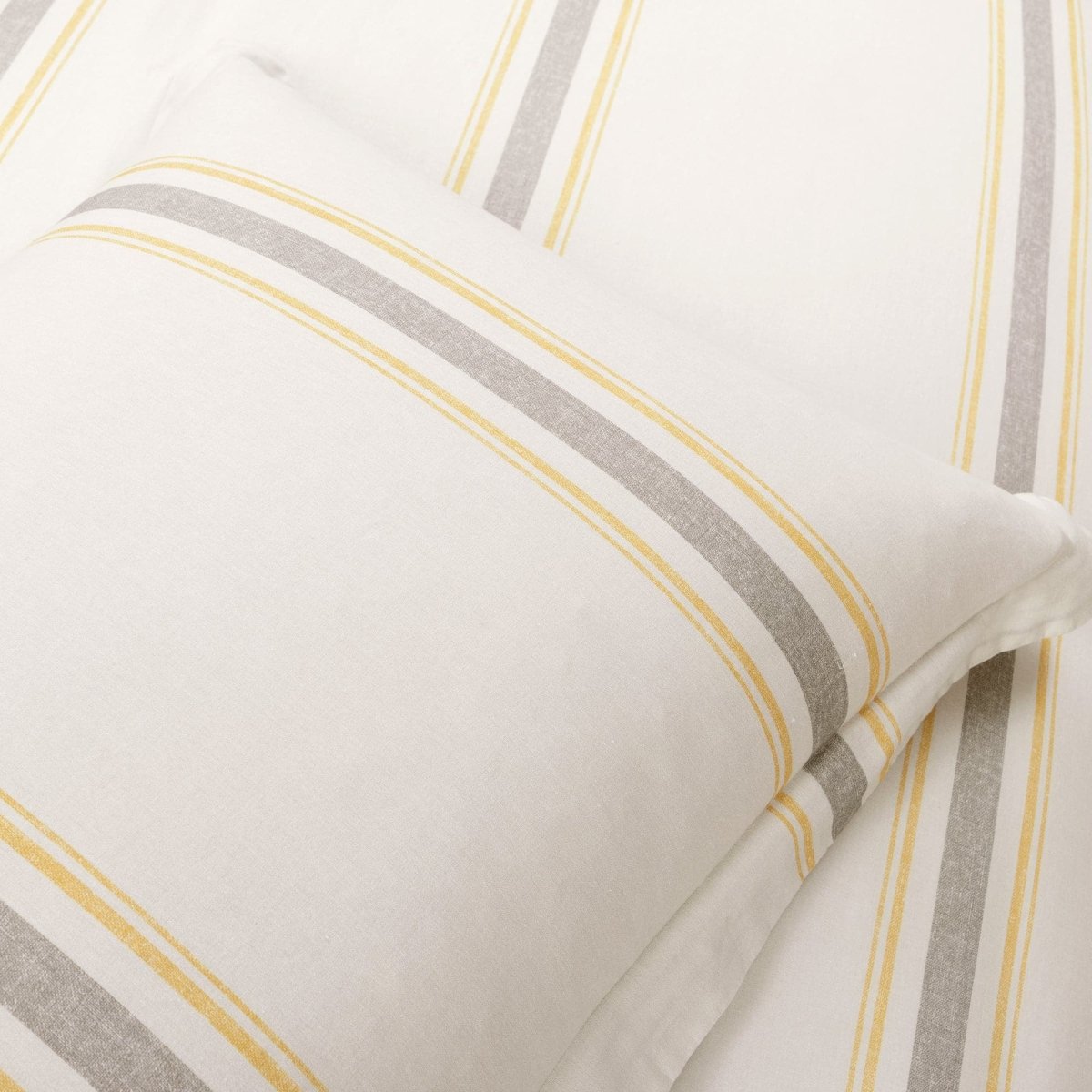 Yellow_Gray