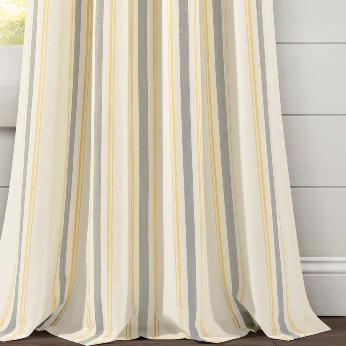 Yellow_Gray